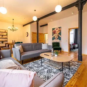 Apartment Großer Terrassentraum In Klein Venedig, Leipzig