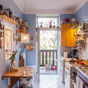 Apartment Gemütliche Mit Balkon - Südplatz Nur 2 Minuten Entfernt, Leipzig